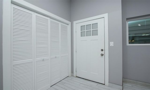 309 E 43rd Street A, Houston, TX 77022