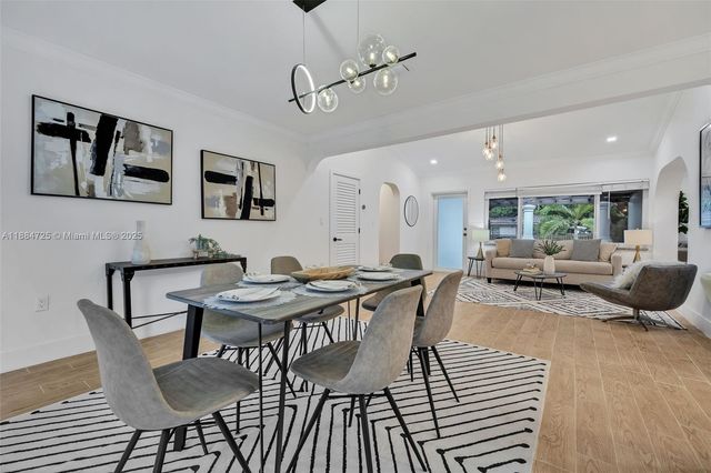5701 SW 33rd St, Miami, FL 33155