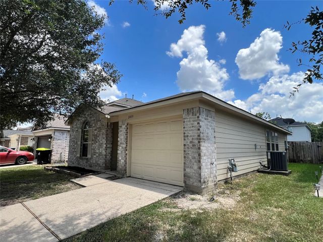 2839 Oakland Brook Street, Houston, TX 77038