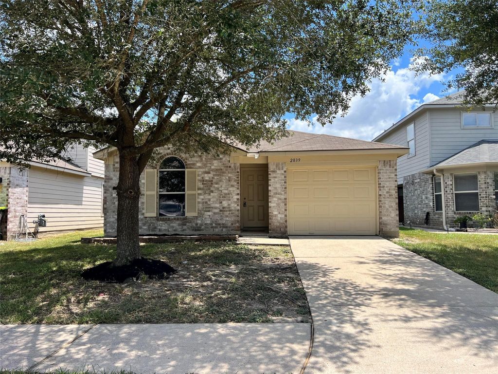 2839 Oakland Brook Street, Houston, TX 77038
