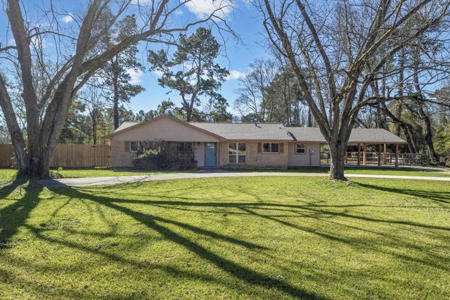 44271 Hwy 105, Batson, TX 77519