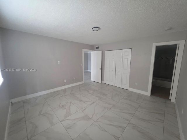 4121 Stirling Road 207, Dania Beach, FL 33314