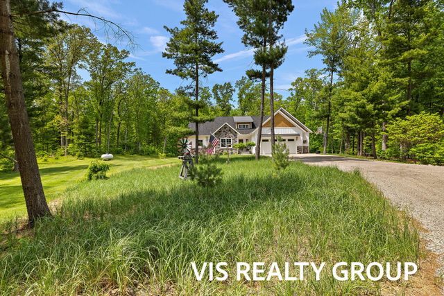 14171 Johnson Street, Grand Haven, MI 49417