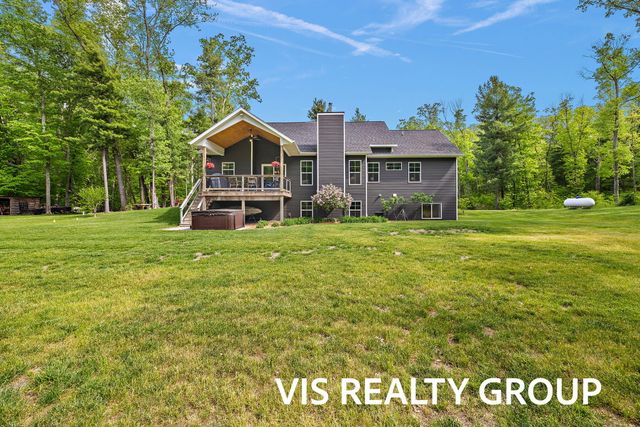14171 Johnson Street, Grand Haven, MI 49417