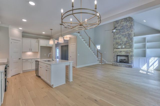 4333 Attleboro Dr, Murfreesboro, TN 37128