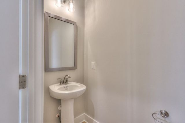 4333 Attleboro Dr, Murfreesboro, TN 37128