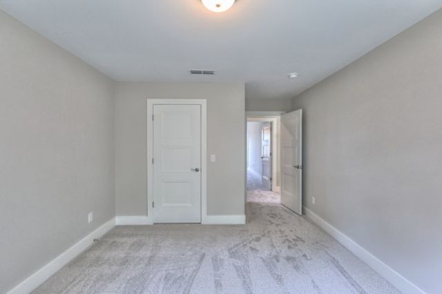 4333 Attleboro Dr, Murfreesboro, TN 37128