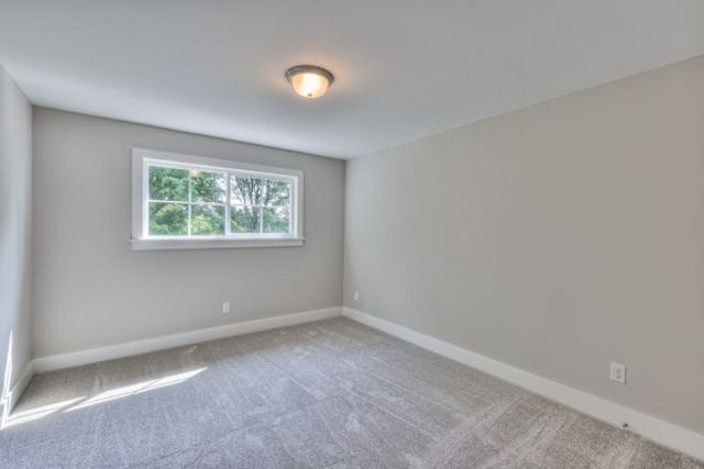 4333 Attleboro Dr, Murfreesboro, TN 37128