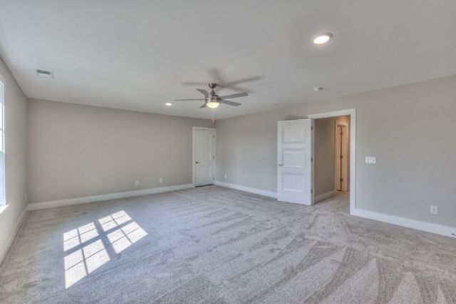 4333 Attleboro Dr, Murfreesboro, TN 37128