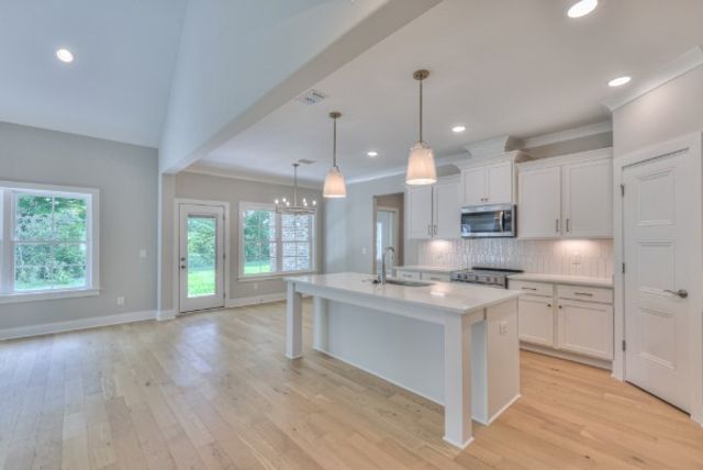 4333 Attleboro Dr, Murfreesboro, TN 37128