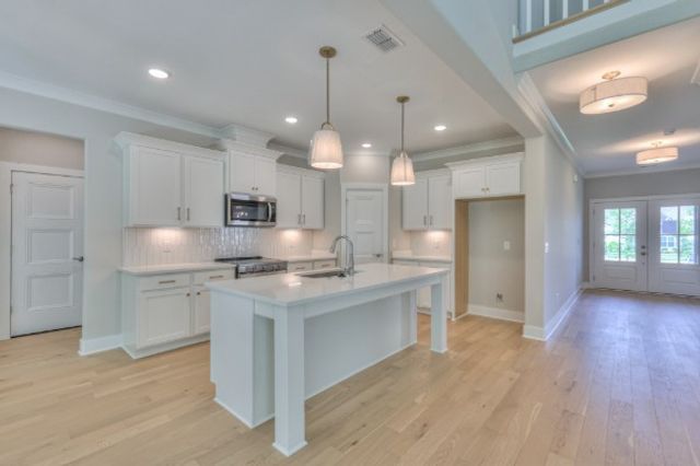 4333 Attleboro Dr, Murfreesboro, TN 37128