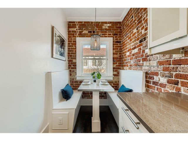 2218 Cherry St, Denver, CO 80207