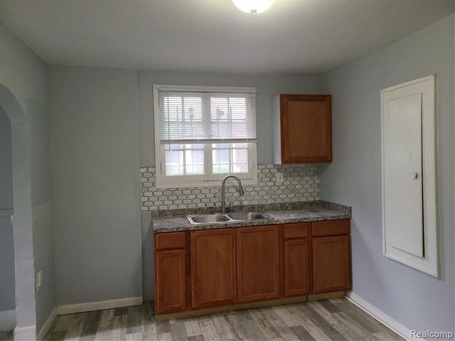 13247 Stoepel Street, Detroit, MI 48238