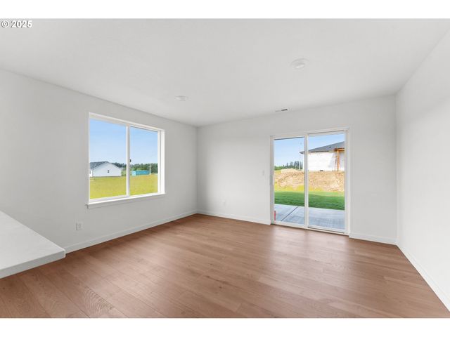 256 Eminence Ave, Winlock, WA 98596