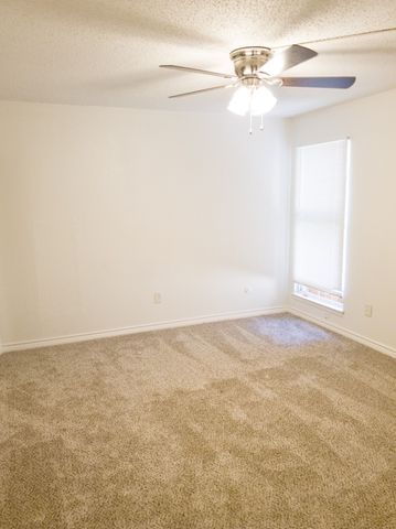 8560 Park Lane 130, Dallas, TX 75231