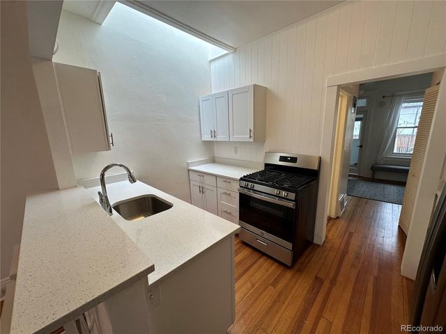 135 E Exposition Ave, Denver, CO 80209
