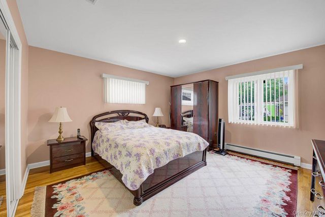 1662 Sherbourne Road, Valley Stream, NY 11580