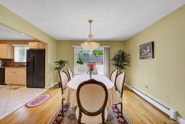 1662 Sherbourne Road, Valley Stream, NY 11580