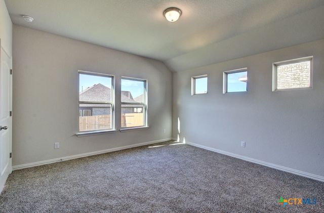 2133 Shepard Street, Seguin, TX 78155