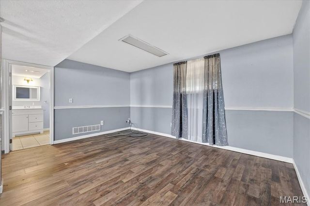 35 Deborah Drive, St Peters, MO 63376