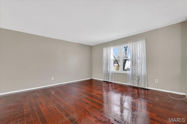 35 Deborah Drive, St Peters, MO 63376