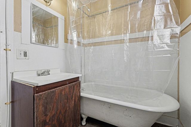 1209 Union Street, Saginaw, MI 48602