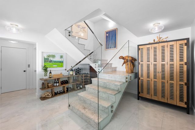 165 Bayview Drive, Lower Matecumbe, FL 33036