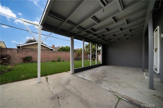 1644 W Wisteria, Santa Ana, CA 92703