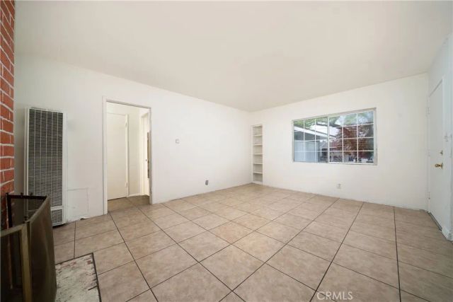 1644 W Wisteria, Santa Ana, CA 92703