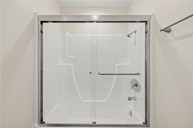 9833 Karmont, South Gate, CA 90280