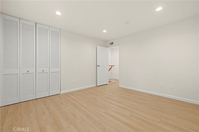 9833 Karmont, South Gate, CA 90280