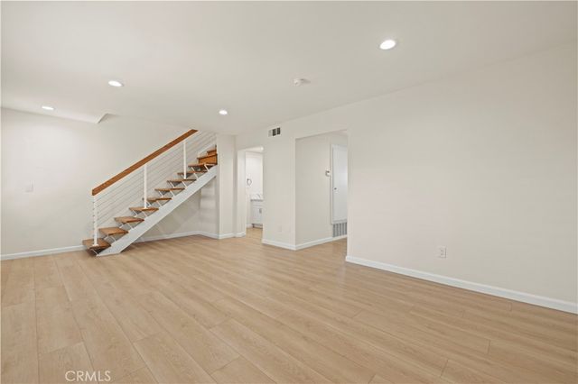 9833 Karmont, South Gate, CA 90280