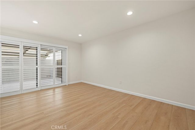 9833 Karmont, South Gate, CA 90280