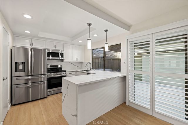 9833 Karmont, South Gate, CA 90280