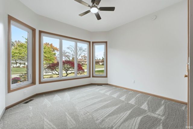 5526 Tunbridge Crossing, Fort Wayne, IN 46815