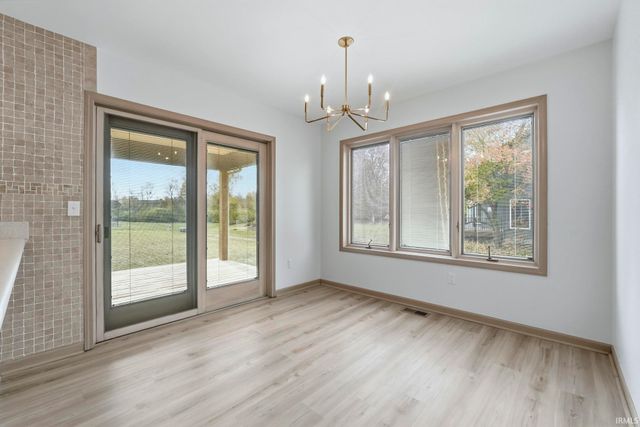 5526 Tunbridge Crossing, Fort Wayne, IN 46815