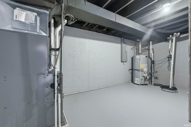 5526 Tunbridge Crossing, Fort Wayne, IN 46815