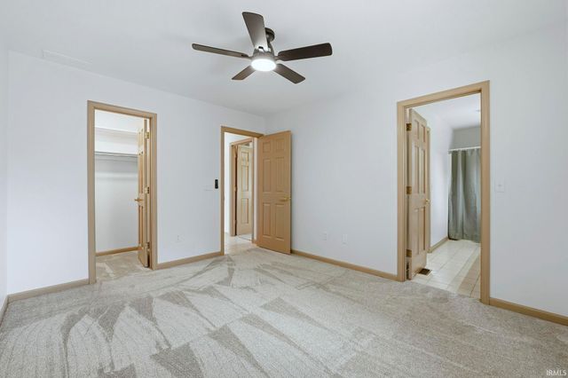 5526 Tunbridge Crossing, Fort Wayne, IN 46815