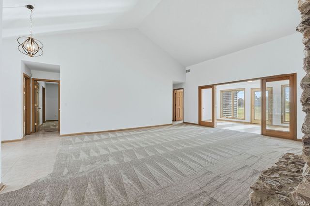 5526 Tunbridge Crossing, Fort Wayne, IN 46815