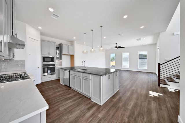 4408 Anthony Court Lane, Seabrook, TX 77586