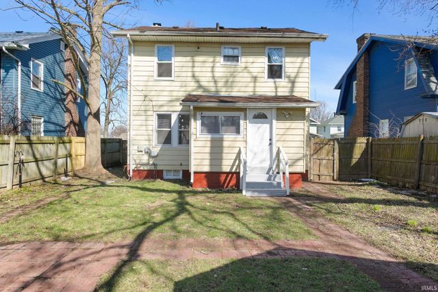 712 W Calvert Street, South Bend, IN 46613