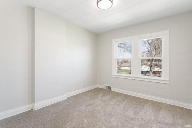 712 W Calvert Street, South Bend, IN 46613