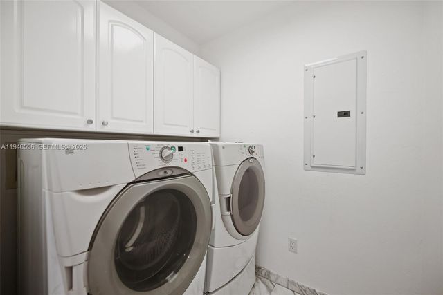 13060 SW 70th Ave, Pinecrest, FL 33156