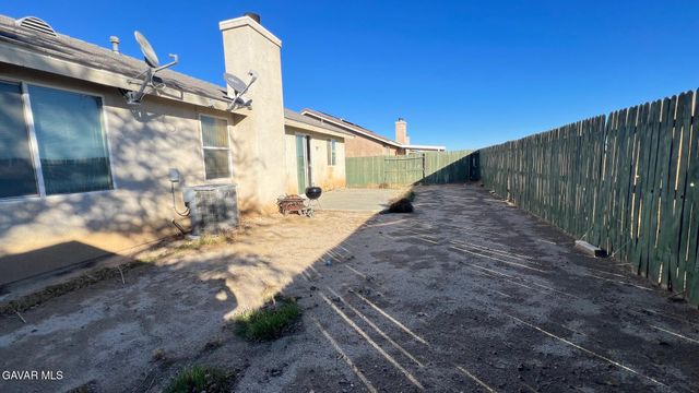 3536 Mount Lassen Avenue, Rosamond, CA 93560