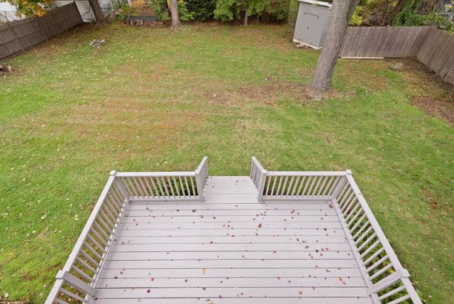 14 Stratford Rd, Natick, MA 01760