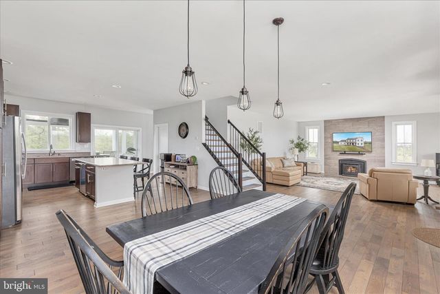 230 CONIFER LN, Winchester, VA 22602