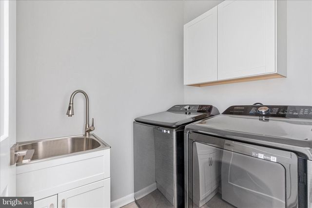 230 CONIFER LN, Winchester, VA 22602