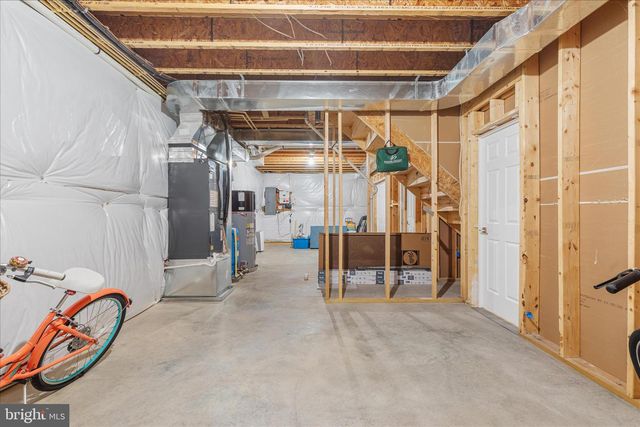 230 CONIFER LN, Winchester, VA 22602