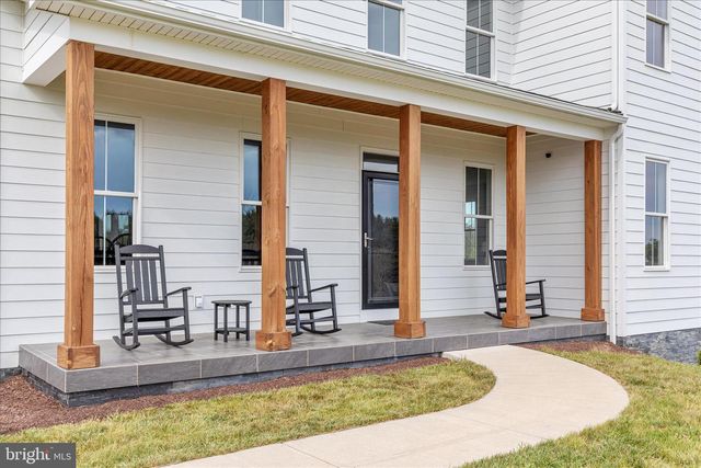230 CONIFER LN, Winchester, VA 22602