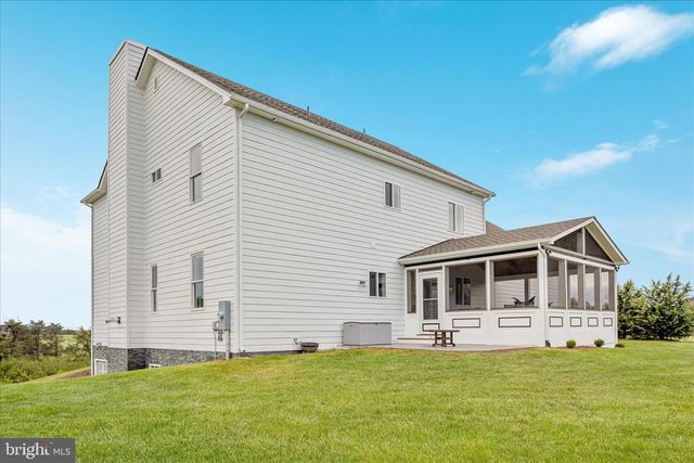 230 CONIFER LN, Winchester, VA 22602